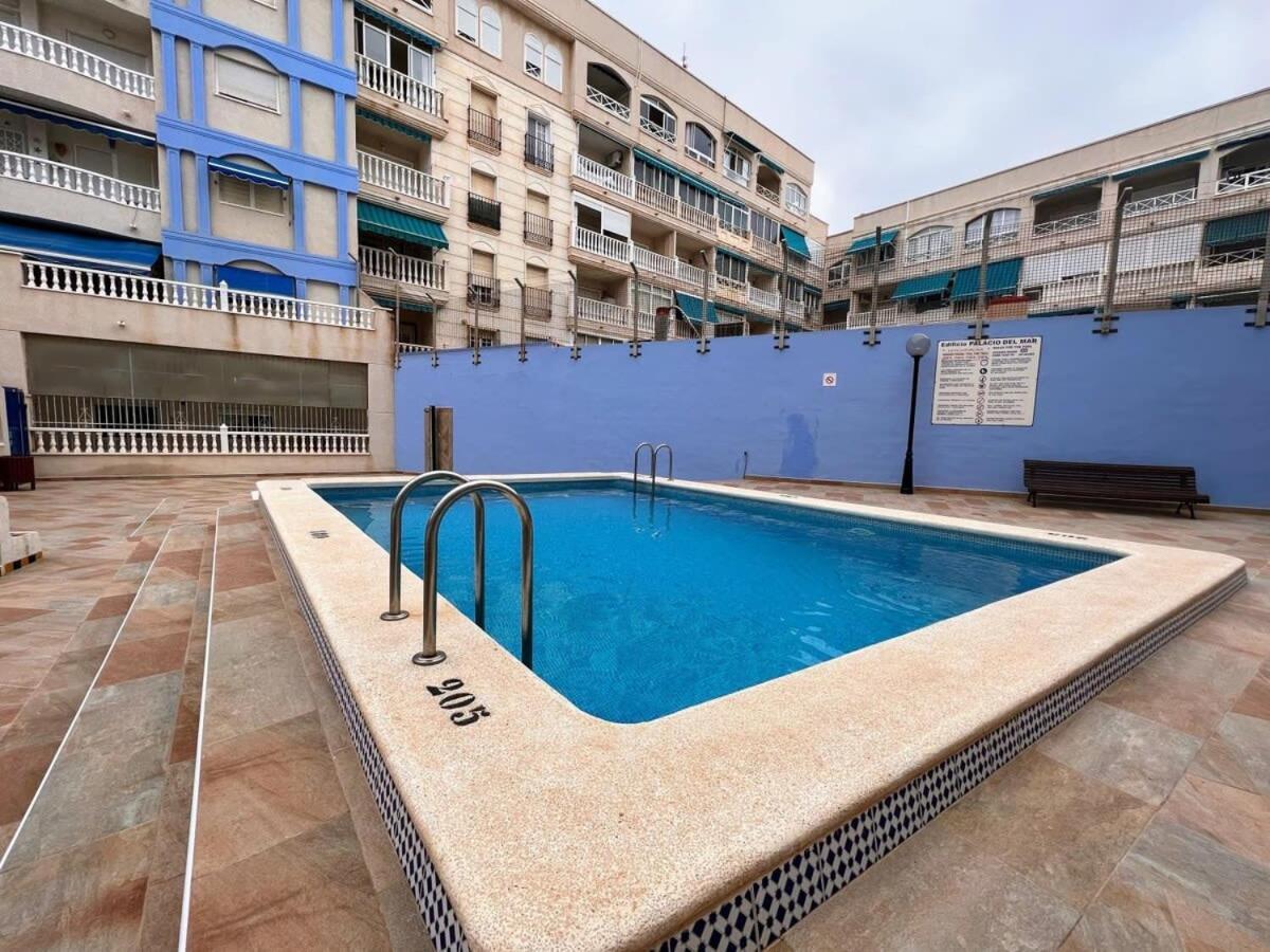 Welcoming Seafront Apartment Tv15 Torrevieja Exterior photo